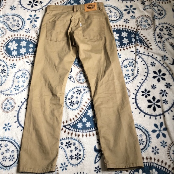 Levi’s pants - Picture 4 of 5